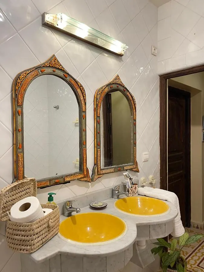 Darna Surfhouse Tamraght Bed and Breakfast Agadir Marruecos